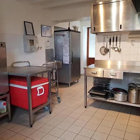 - Le Domaine Des Hallais * Saint-Pierre-Sur-Erve