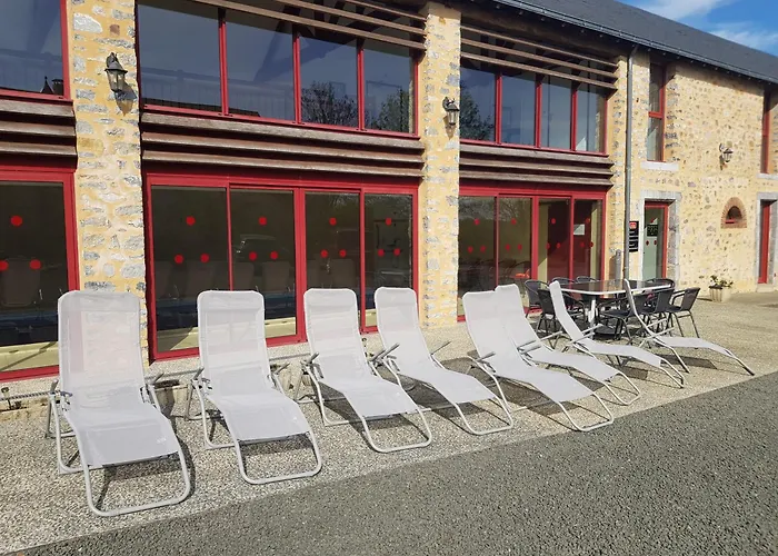 - Le Domaine Des Hallais *