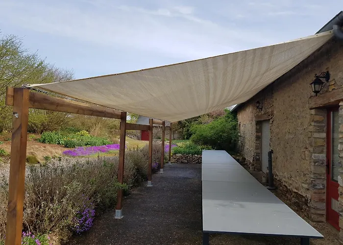 - Le Domaine Des Hallais