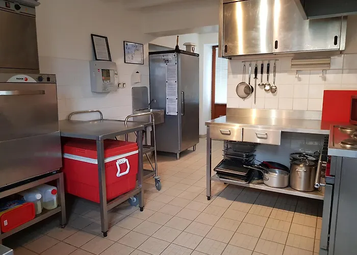 - Le Domaine Des Hallais * Saint-Pierre-Sur-Erve